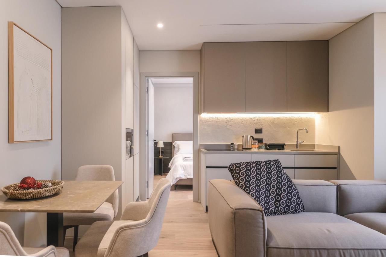 Two Steps Apartments 2 地拉那 外观 照片